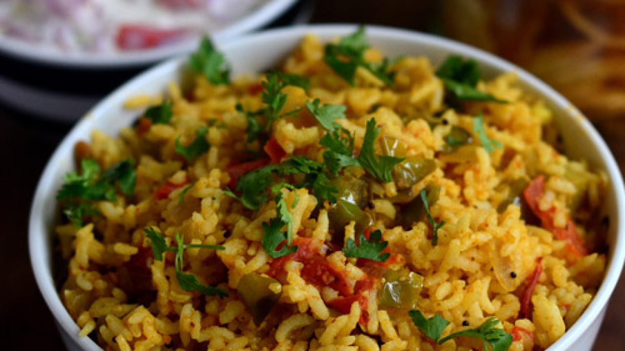 Peas Pulav - Padhuskitchen